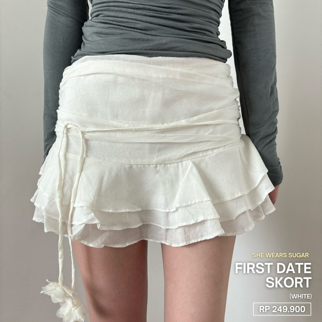 First Date Skort