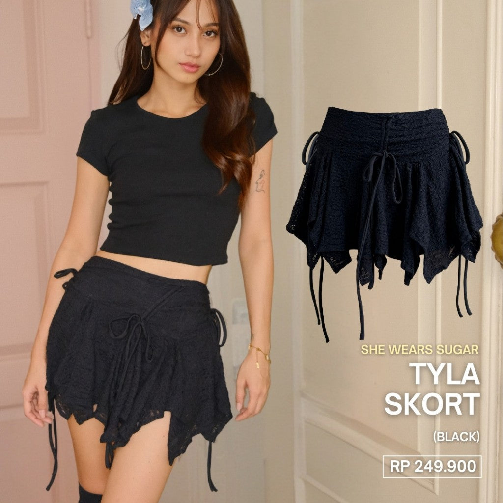 She Wears Sugar – Tyla Skort | Skort Wanita Rok Celana Wanita Outfit Korea Korean Style Bawahan Wanita Y2K Fit Body