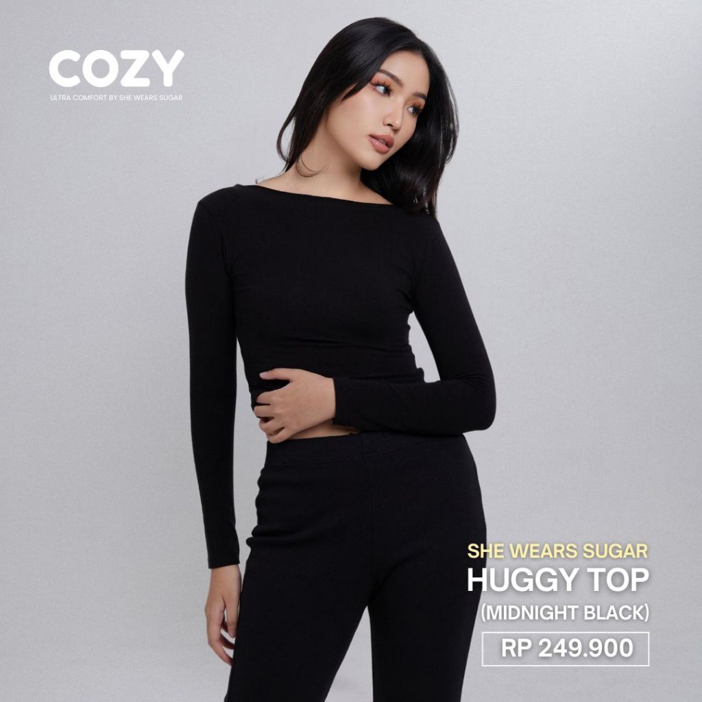 Huggy Long Sleeve Top